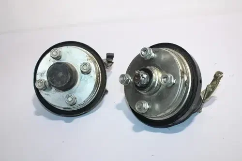 1993-2005 Honda Sportrax 90 Trx90 OEM Front Knuckles Hubs Brakes Set Pair