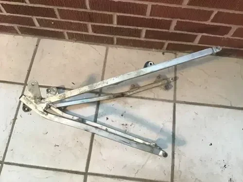 2001 Yamaha YZ250F sub frame subframe