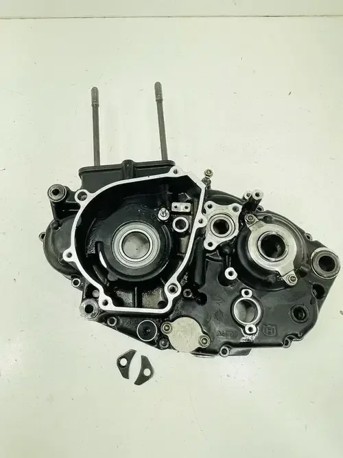 2008 Husqvarna TE250 / TE 250 – OEM Left Side Crankcase Engine Case Half