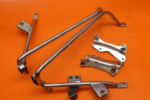 2013 HARLEY-DAVIDSON ELECTRA GLIDE OEM SADDLEBAG CASE MOUNTING BRACKET MOUNT