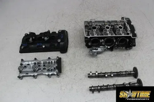 22 TRIUMPH STREET TRIPLE RS ENGINE TOP END CYLINDER HEAD CAMS VALVES COVER