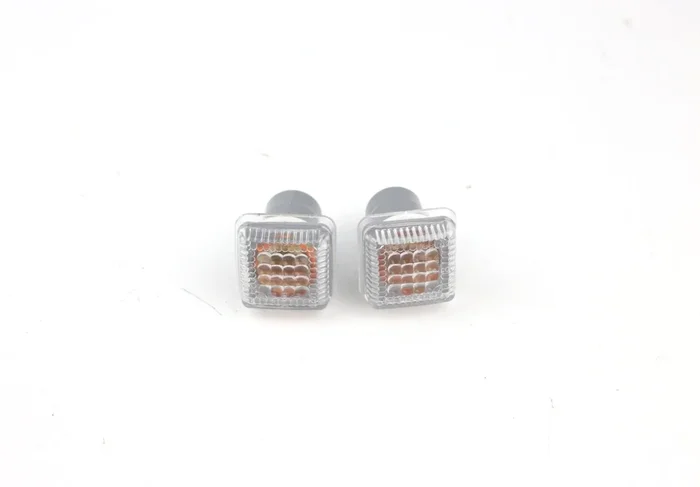 2x Ford Escort MK3 Fiesta MK2 Sierra MK2 Orion Indicator Side Repeater White