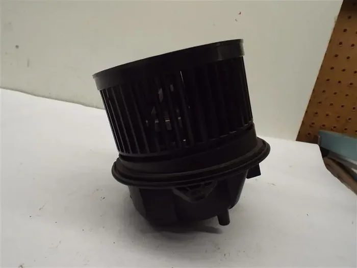 A/C HEATER BLOWER MOTOR Ford Focus 00 01 02 03 04 05 06 07 – MRK196481