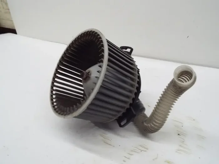 A/C HEATER BLOWER MOTOR Mazda 3 10 11 12 13 – MRK249479