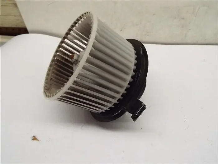 A/C Heater Blower Motor Nissan Versa 2012 – MRK218512