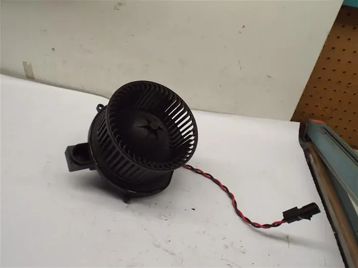 A/C Heater Blower Motor PT CRUISER 2006 – MRK204002