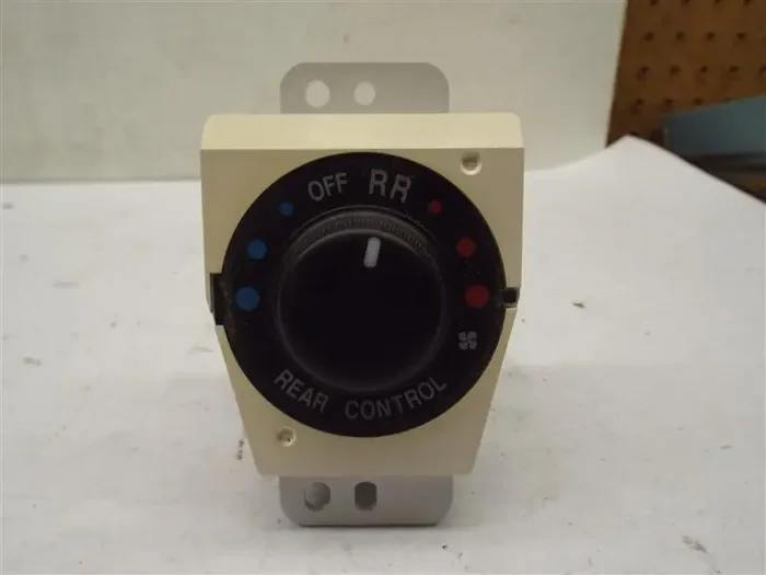 AC HEATER TEMP CONTROL Odyssey 99 00 01 02 03 04 Rear – MRK203685
