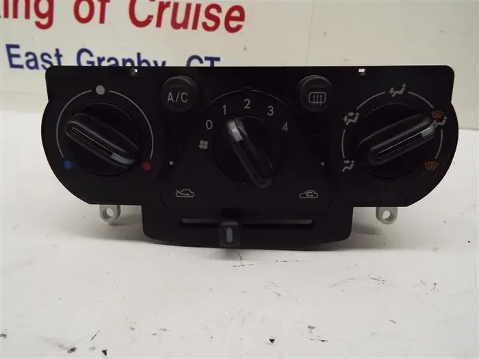 AC HEATER TEMP CONTROL Saab 9-2X 2005 05 2006 06 Manual – MRK180423