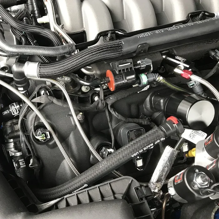 Clean Side Separator Short Single Valve Oil Catch Can (Black) for Mustang 2018-23 | #5043-226-1 | UPR