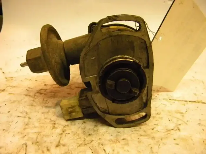 Distributor Ford Escort 1981 – MRK30628