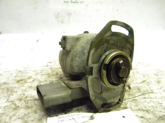Distributor Ford EXP 1983 – MRK36160