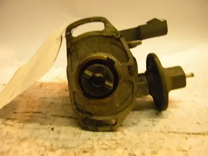 Distributor Mercury Lynx 1985 – MRK2576