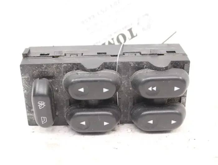 DRIVERS MASTER WINDOW SWITCH Expedition Grand Marquis F150 03 04 05 – 08 – 943780