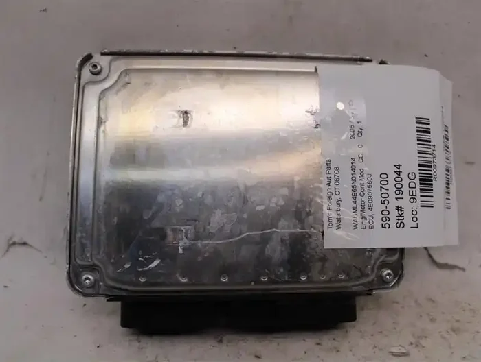ECU ECM COMPUTER Audi A8 2005 05 4.2L – 973714