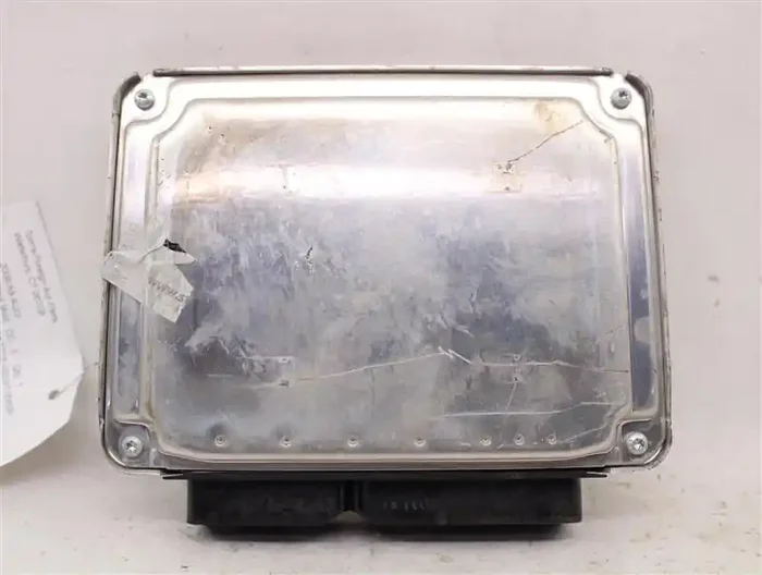 ECU ECM COMPUTER Audi A8 2006 06 – 983274