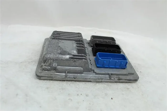 ECU ECM COMPUTER Chevrolet Cruze 2017 17 – 1038951