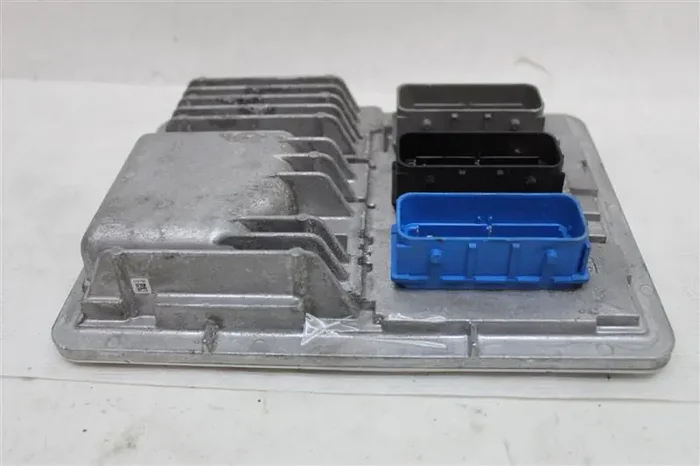 ECU ECM COMPUTER Chevrolet Cruze 2017 17 – 1053021