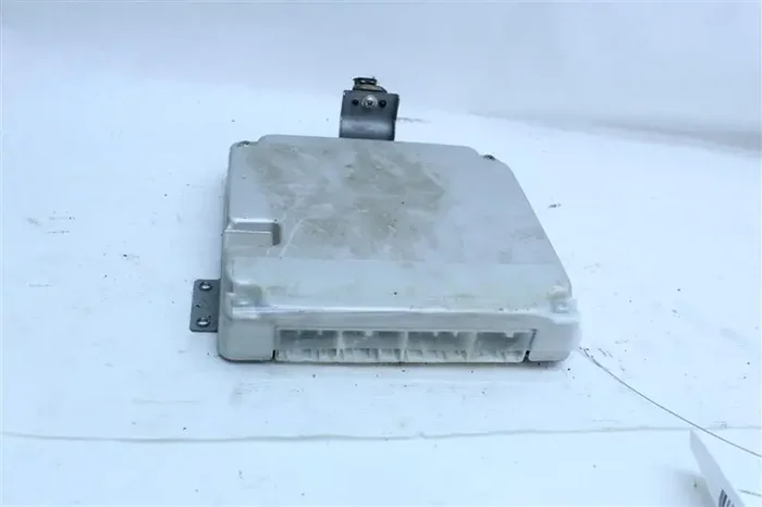 ECU ECM COMPUTER Corolla 2005 05 2006 06 Auto – 1102891