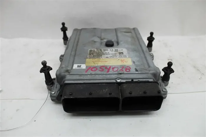 ECU ECM COMPUTER E250 Van CLS400 CLS550 E250D E300 E350 E400 E550 13-19 – 1054028