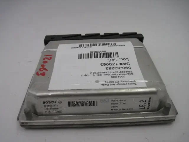 ECU ECM COMPUTER Volvo S60 V70 S80 XC90 2002 02 03 – 04 – 558546