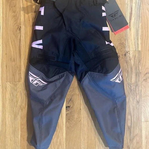 Fly Pants