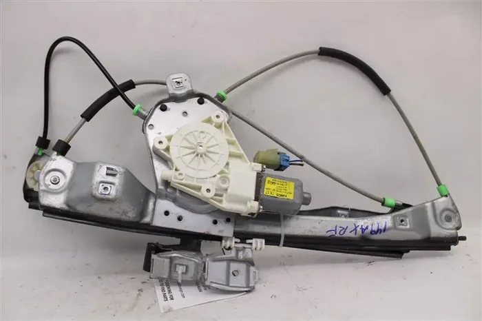 FRONT DOOR WINDOW REGULATOR Caprice G8 08 09 10 11 12 13 Right – 1005622