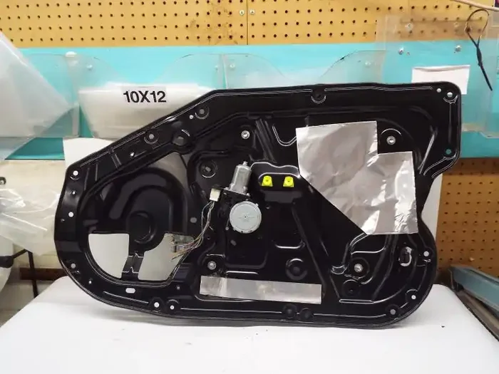 FRONT DOOR WINDOW REGULATOR Infiniti G25 G35 G37 2007-2015 Right – MRK249963