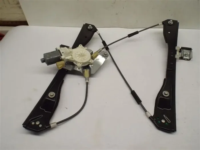 FRONT DOOR WINDOW REGULATOR POWER Malibu Aura 07 08 09 Right – MRK214956