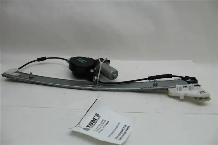 FRONT DOOR WINDOW REGULATOR POWER Mazda 6 2009 09 2010 10 Right – 1044140