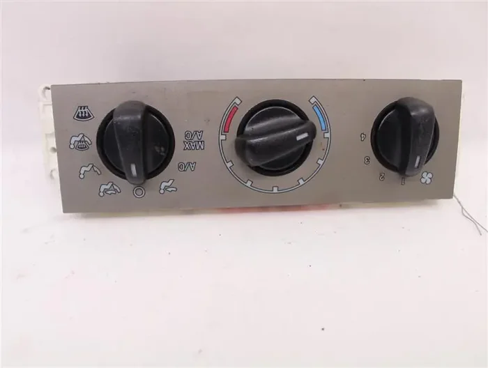 FRONT TEMPERATURE CONTROLS Explorer Explorer Sport Trac 01 02 – 947935