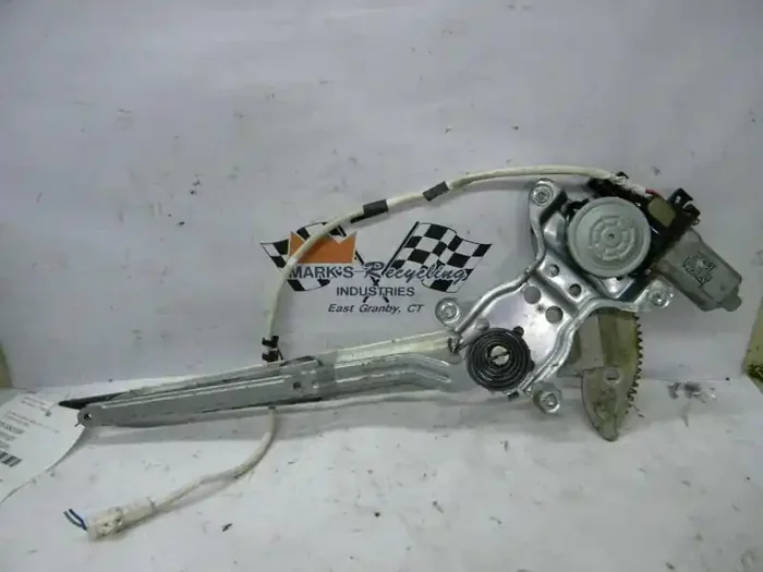FRONT WINDOW REGULATOR Toyota 4 Runner 1996 96 1997 97 98 – 02 Right – MRK35311
