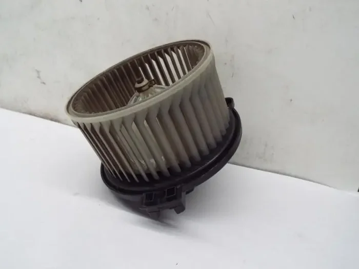 HEATER BLOWER MOTOR TOYOTA SIENNA 1998 99 00 01 02 03 – MRK241787