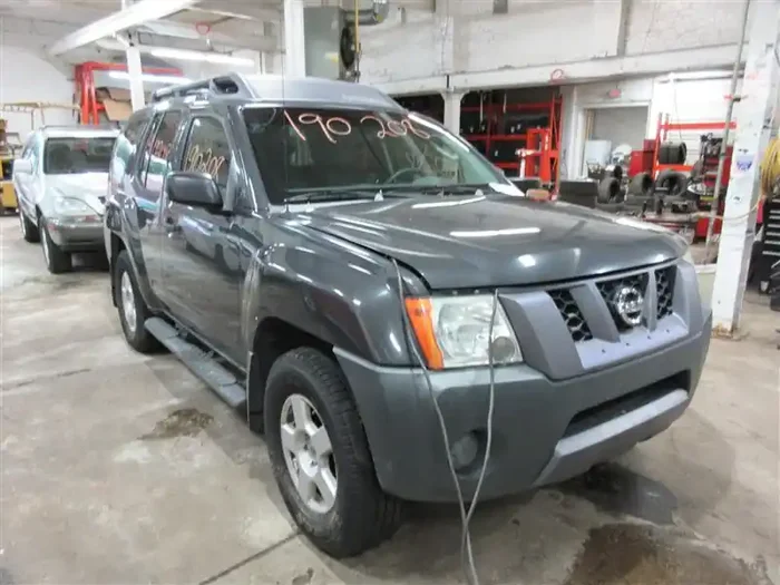 IGNITION SWITCH Frontier pathfinder xterra 04 05 – 10 – 980877