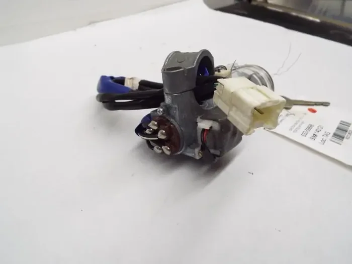 IGNITION SWITCH Impreza Forester 05 06 07 08 Auto – MRK126029