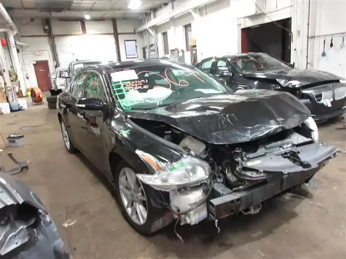 INDEPENDENT REAR SUSPENSION Nissan Maxima 11 12 13 14 Right – 1088402
