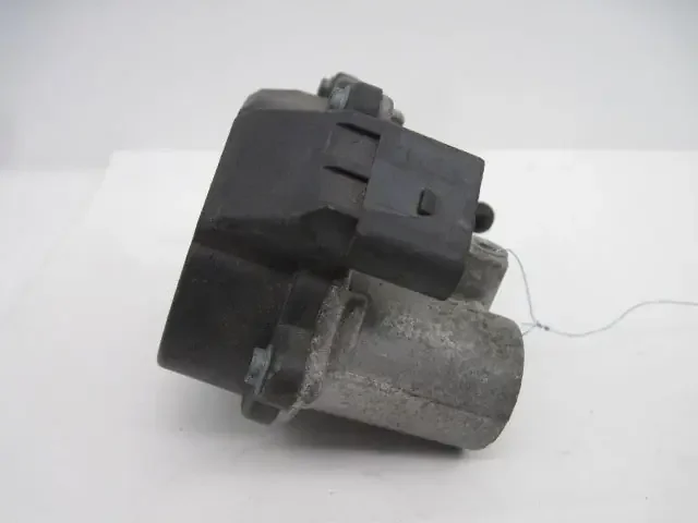 INTAKE MANIFOLD Volkswagen Jetta 2006 06 – 675488