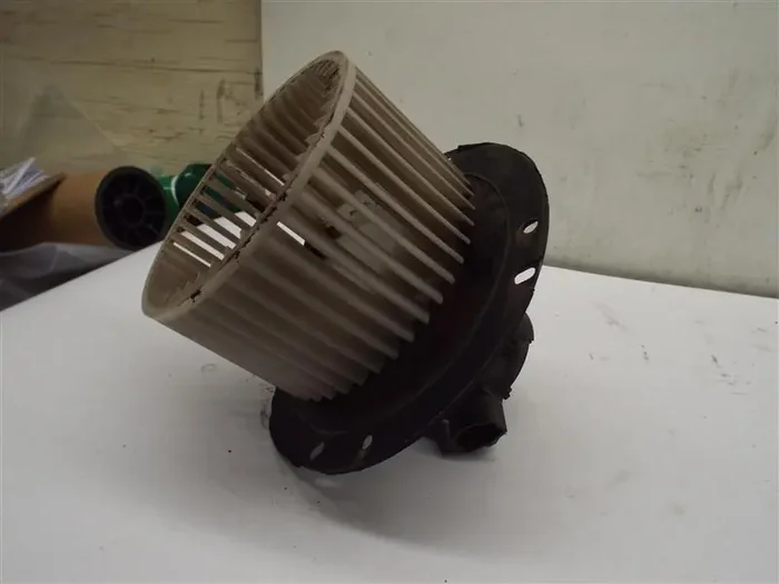 [INVENTORYCAR_YEAR_MAKE_MODEL] FRONT A/C HEATER BLOWER MOTOR – MRK216536