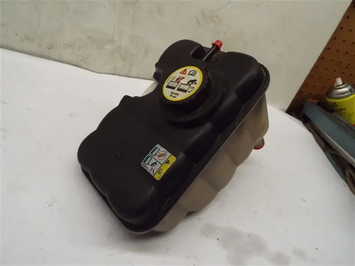 [INVENTORYCAR_YEAR_MAKE_MODEL] RADIATOR OVERFLOW BOTTLE – MRK224380