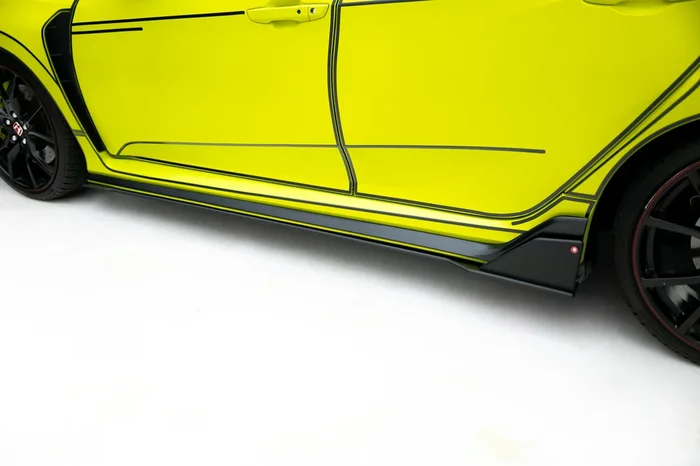 Maxton Design Street Pro Side Skirts Diffusers Honda Civic Type R Mk10 HOCI10TYPERCNC-SD2B