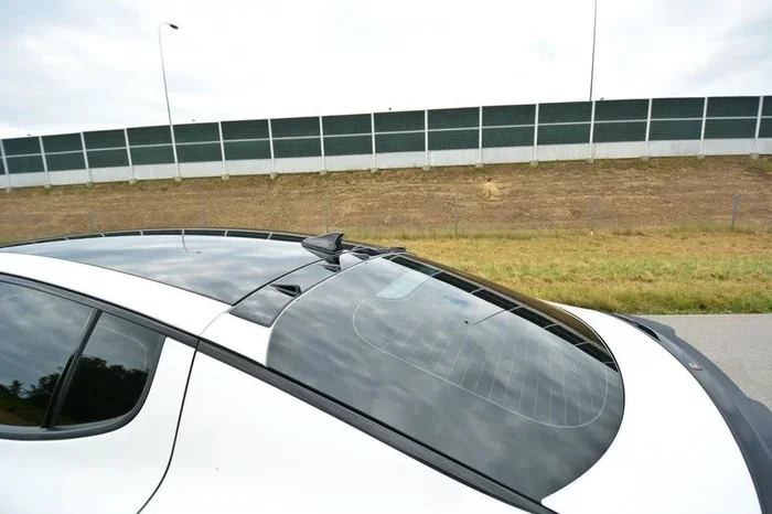 Maxton Design The extension of the rear window Kia Stinger GT / GT-Line / Standard Mk1 KI-ST-1-GT-H1G