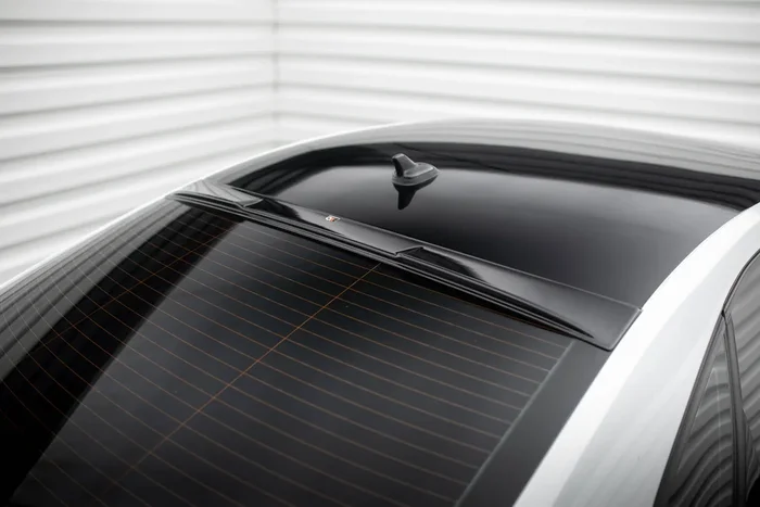 Maxton Design The extension of the rear window Volkswagen Passat GT B8 Facelift USA VW-PA-B7-GT-H1G