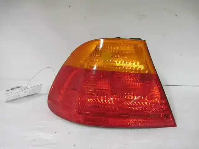 OUTER TAIL LIGHT LAMP 323i 323ic 325ci 325i 328i 328ic 330ci 00-03 Left – 504851