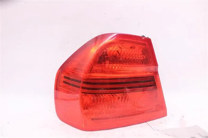 OUTER TAIL LIGHT LAMP 323i 325ci 325i 328i 330ci 330i 06-08 Left – 1016890