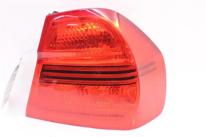 OUTER TAIL LIGHT LAMP 323i 325ci 325i 328i 330ci 330i 06-08 Right – 1009299