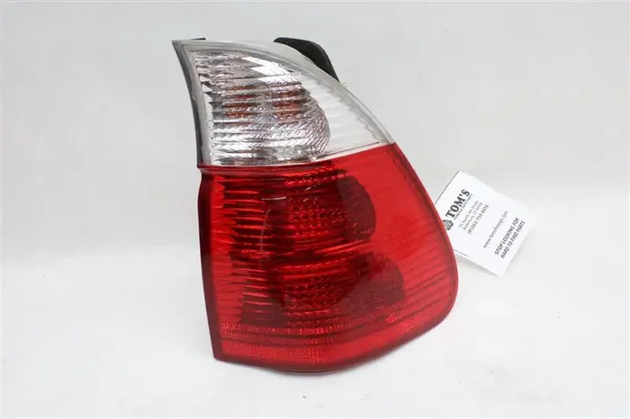 OUTER TAIL LIGHT LAMP BMW X5 2004 04 2005 05 2006 06 Right – 1039871