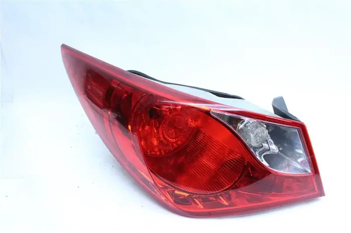 OUTER TAIL LIGHT LAMP Hyundai Sonata 11 12 13 14 Left – 1104395