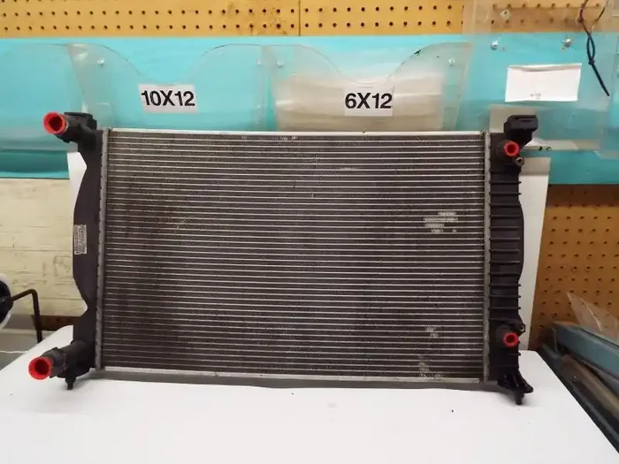 RADIATOR Audi A4 2005 05 2006 06 2007 07 2008 08 2009 09 Auto – MRK251609