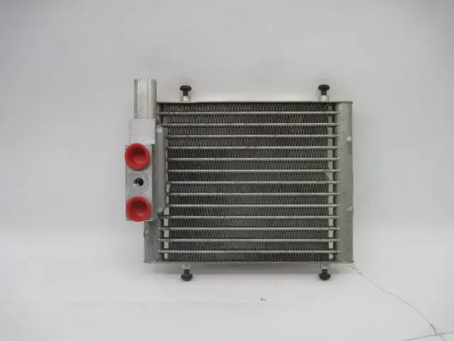 RADIATOR Audi A6 2000 00 2001 01 Automatic – 656866