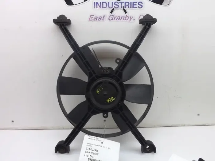 Radiator Fan Assembly Buick Regal 1992 – MRK112753