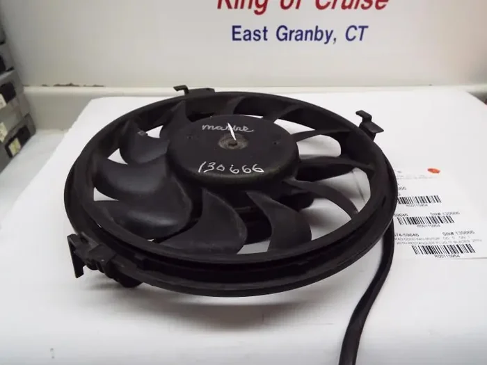 RADIATOR FAN ASSEMBLY Passat 2001 01 02 03 04 05 – MRK115954